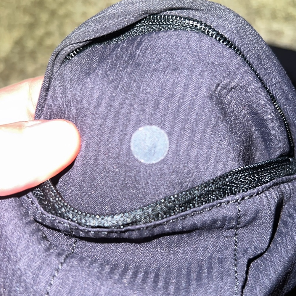 Lululemon Yoga Camp Pant Black Size 4? RARE - Picture 11 of 12